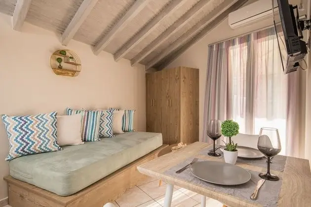 Triple Loft