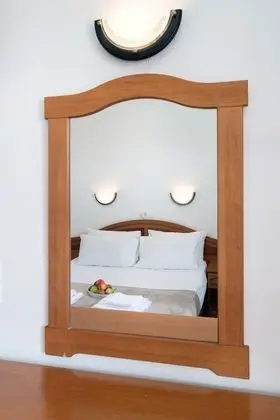 Standard Tek Büyük veya İki Ayrı Yataklı Oda, Göl Manzaralı