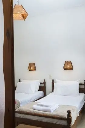 Standard Tek Büyük veya İki Ayrı Yataklı Oda, Göl Manzaralı