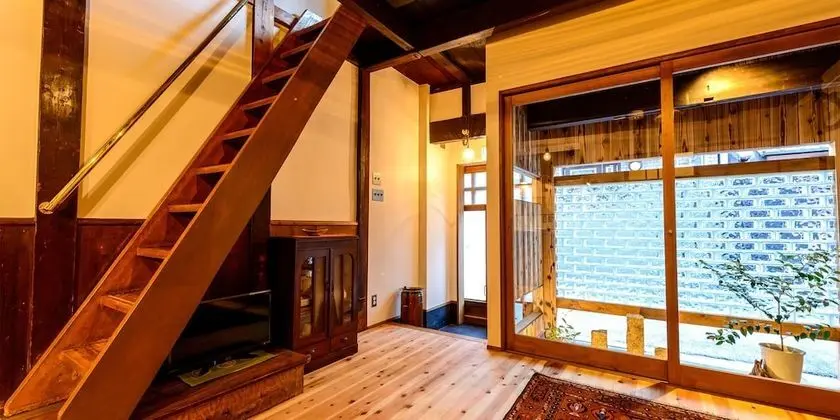 Basic Ev (Private Vacation Home)