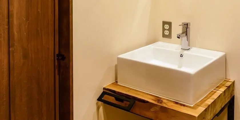 Basic Ev (Private Vacation Home)