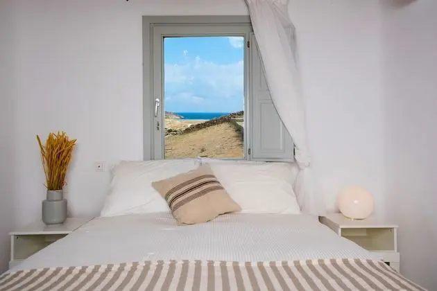 Koumi Suite Partial Sea View and Jetted Tub