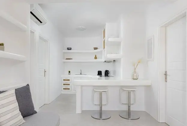 Two bedroom Suite by Koumi Homes Mykonos