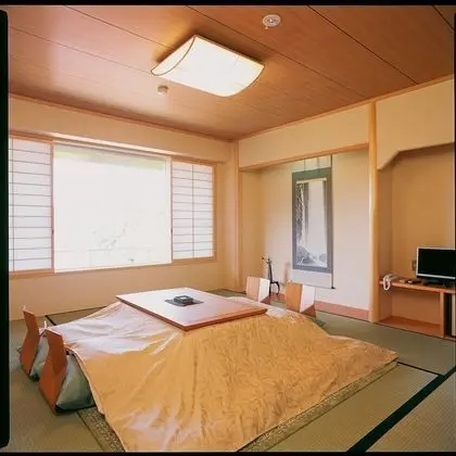 Traditional Oda (Japanese-Style, with Shared Bath)