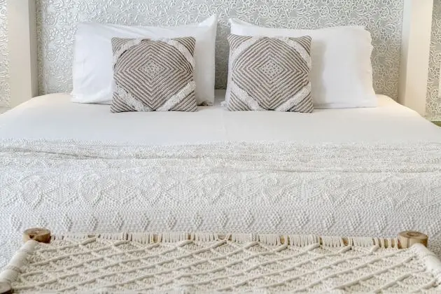 Tek Büyük Yataklı Oda, 1 Yatak Odası, Kısmi Deniz Manzaralı