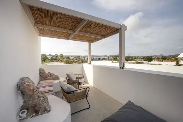 Executive Suite with Outdoor Jacuzzi