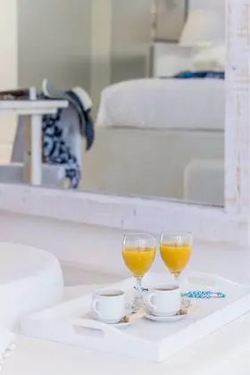Suit With Private Pool