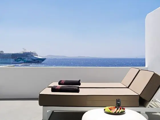 Sanctuary Grande Sea view Suite.