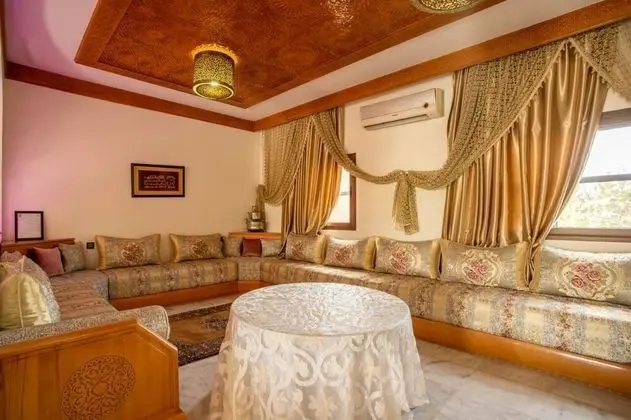 Villa, 4 Yatak Odası, Engellilere Uygun, Şömine