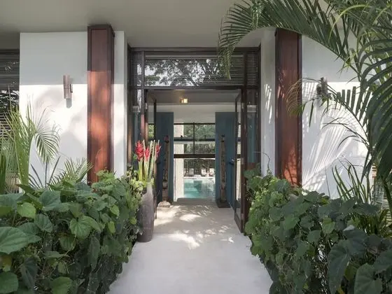 Villa, 4 Yatak Odası, Havuz Manzaralı