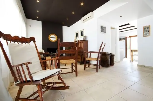 Villa, 3 Yatak Odası, Deniz Manzaralı, Denize Sıfır