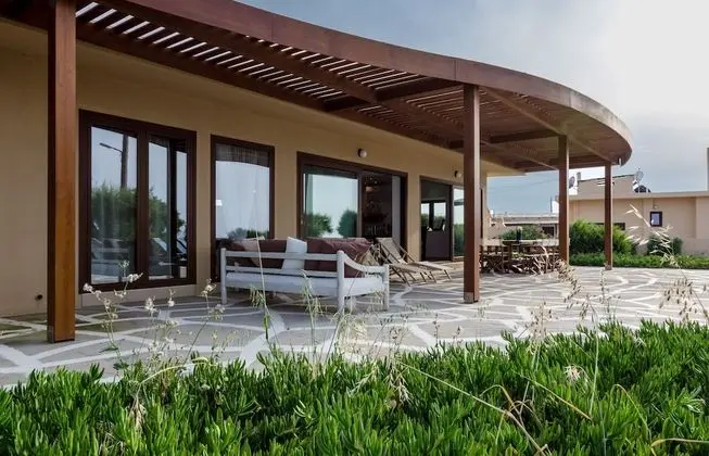 Villa, 5 Yatak Odası, Deniz Manzaralı, Denize Sıfır