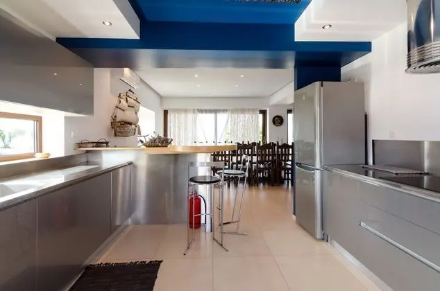 Villa, 5 Yatak Odası, Deniz Manzaralı, Denize Sıfır