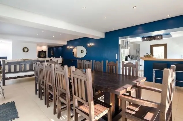 Villa, 5 Yatak Odası, Deniz Manzaralı, Denize Sıfır