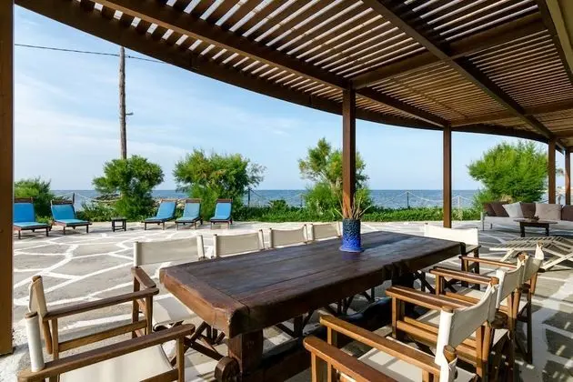 Villa, 5 Yatak Odası, Deniz Manzaralı, Denize Sıfır
