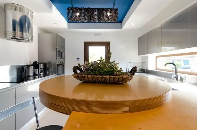 Villa, 5 Yatak Odası, Deniz Manzaralı, Denize Sıfır