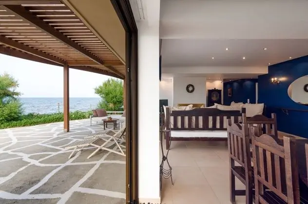 Villa, 5 Yatak Odası, Deniz Manzaralı, Denize Sıfır