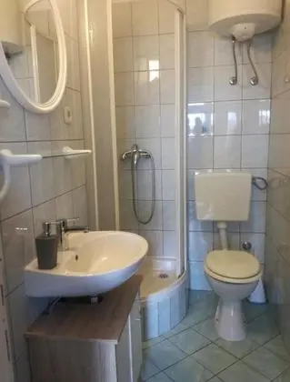 Apart Daire (Kova - 10 m from sea - A1(4))