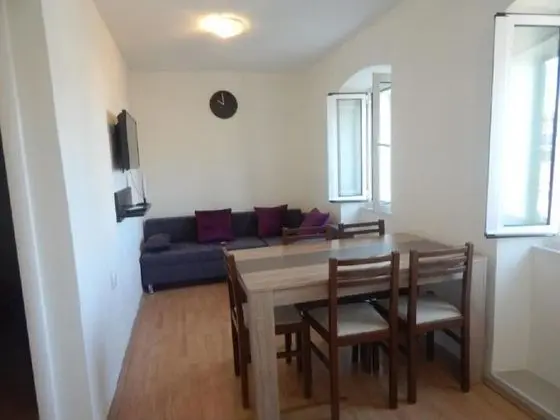 Apart Daire (Kova - 10 m from sea - A1(4))