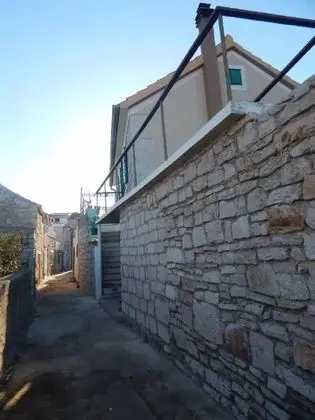 Apart Daire (Kova - 10 m from sea - A1(4))