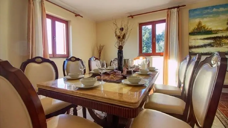 Ev (Kova - private pool - H(8))