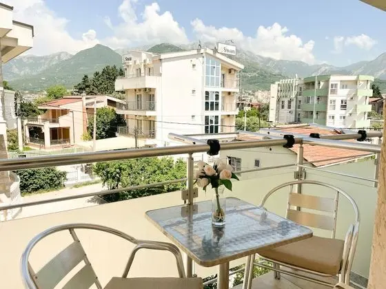 Standard Tek Büyük veya İki Ayrı Yataklı Oda, Deniz Manzaralı