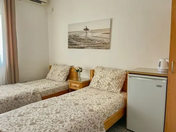 Standard Tek Büyük veya İki Ayrı Yataklı Oda, Deniz Manzaralı