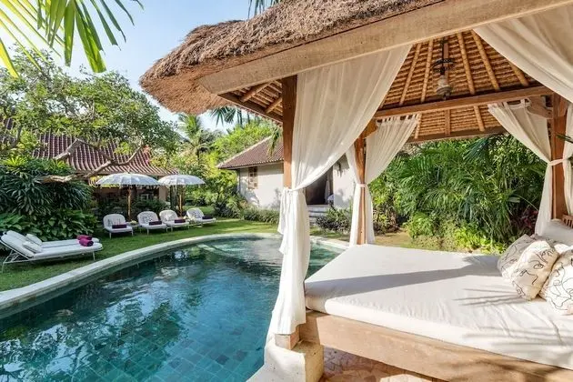 Superior Villa