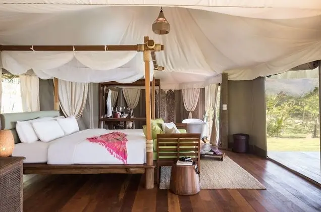 Panorama Tented Pool Villas