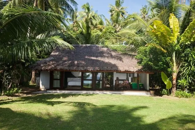 Villa, Plaj Kenarı