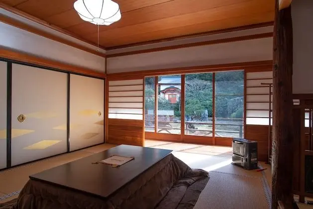 Traditional Oda (Garden Front Japanese-style Room 1F)