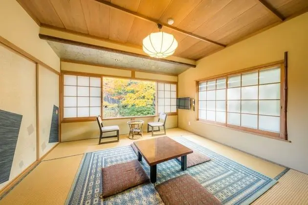 Family Oda, Sigara İçilmez, Ortak Banyo (Japanese-Style)