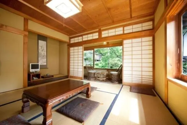 Family Oda, Sigara İçilmez, Ortak Banyo (Japanese-Style)