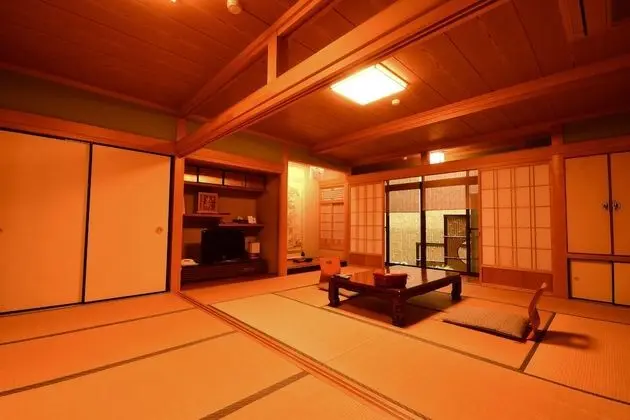 Family Oda, Ortak Banyo (Large Standard Japanese Style)