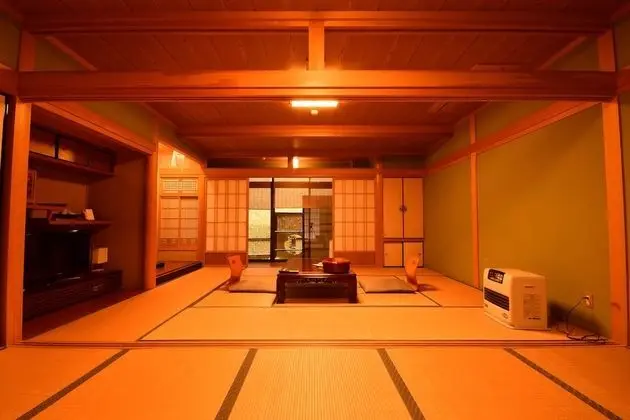 Family Oda, Ortak Banyo (Large Standard Japanese Style)