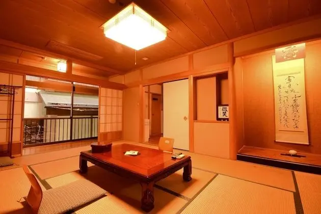 Family Oda, Ortak Banyo (Standard Japanese Style)