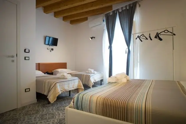Deluxe Üç Kişilik Oda
