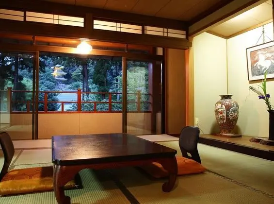 Traditional Oda, Ortak Banyo (Japanese Style)
