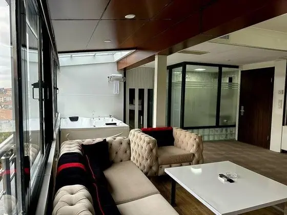 Suite, Şehir Manzaralı, Balkonlu