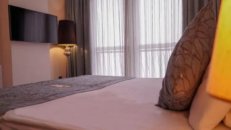 Standart Oda, Şehir Manzaralı