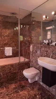Suite, Şehir Manzaralı