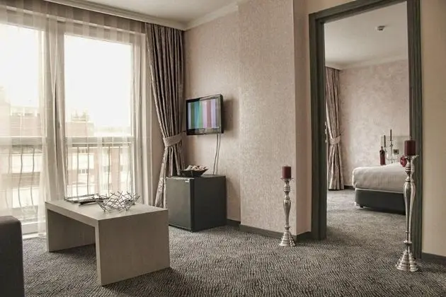 Suite, Şehir Manzaralı