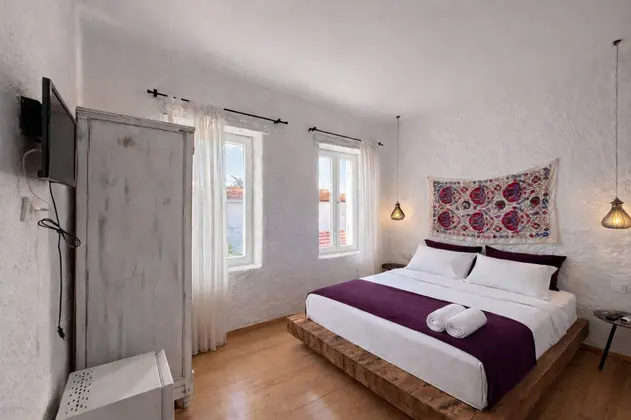 https://images.odamax.com/img/1024x768/odamax/image/upload/Kozano_luhan_Butik_Otel_202604191001412_1bef50b5_401b_4045_9f7d_03d08352e209.png