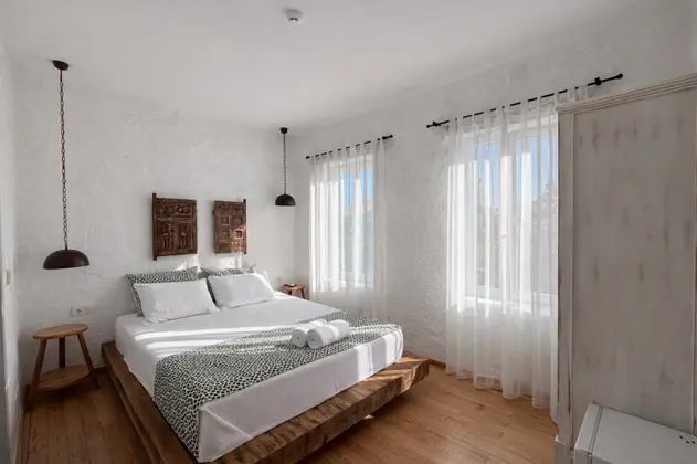 https://images.odamax.com/img/1024x768/odamax/image/upload/Kozano_luhan_Butik_Otel_202604191001420_583889ca_7c93_4657_81ba_626bfd99b030.png