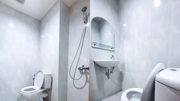 Transit Room Max. 12 Hours