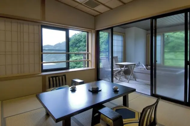 Traditional Oda (Japanese Room with Terrace Bath)