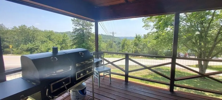 Ev (Kozy Cove Cabin - 1 Block to Lake/boa)