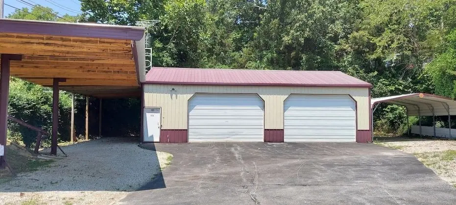 Ev (Kozy Cove Cabin - 1 Block to Lake/boa)