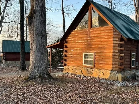 Traditional Kulübe, Birden Çok Yatak
