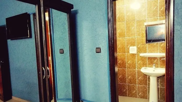 Classic Tek Büyük Yataklı Oda